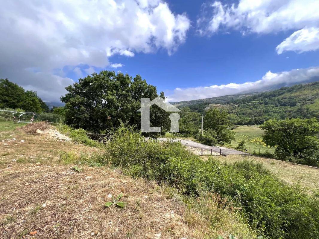Terrain seul à Cipières en Alpes-Maritimes (06) de 1521 m² à vendre au prix de 120000€ - 2