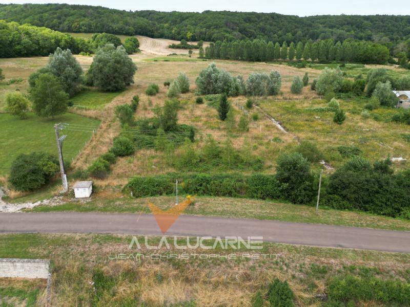 Terrain seul à Môlay en Yonne (89) de 2982 m² à vendre au prix de 22000€ - 2