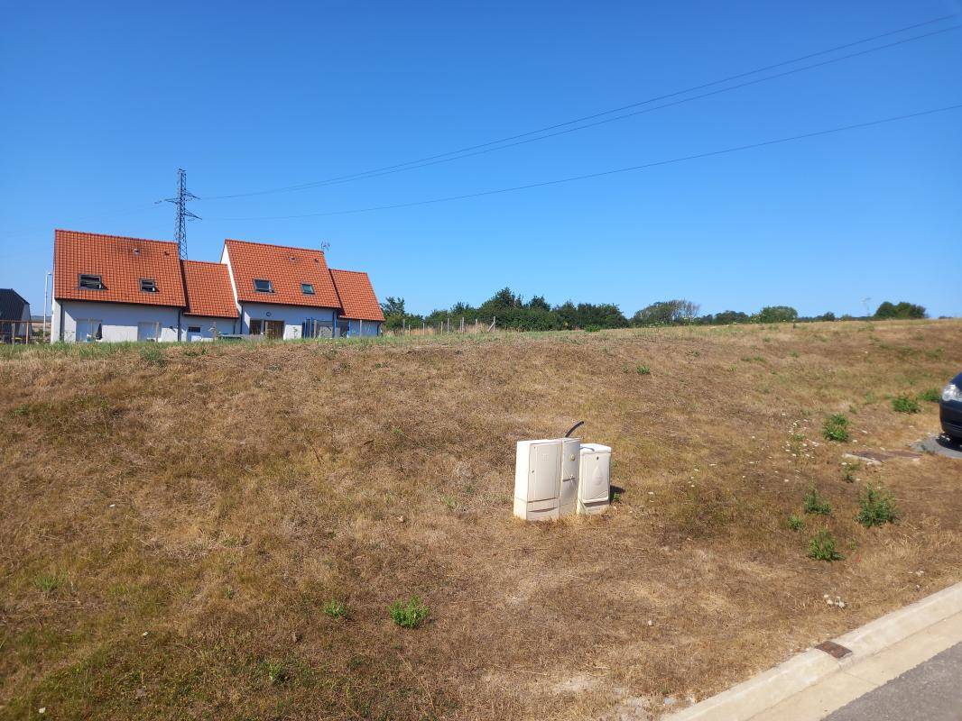 Terrain seul à Lumbres en Pas-de-Calais (62) de 621 m² à vendre au prix de 66500€ - 1