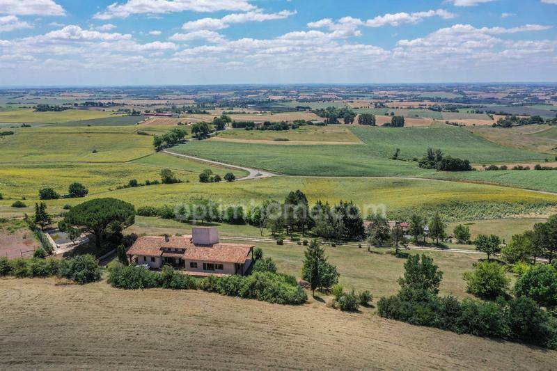 Terrain seul à Cox en Haute-Garonne (31) de 3186 m² à vendre au prix de 85000€ - 2