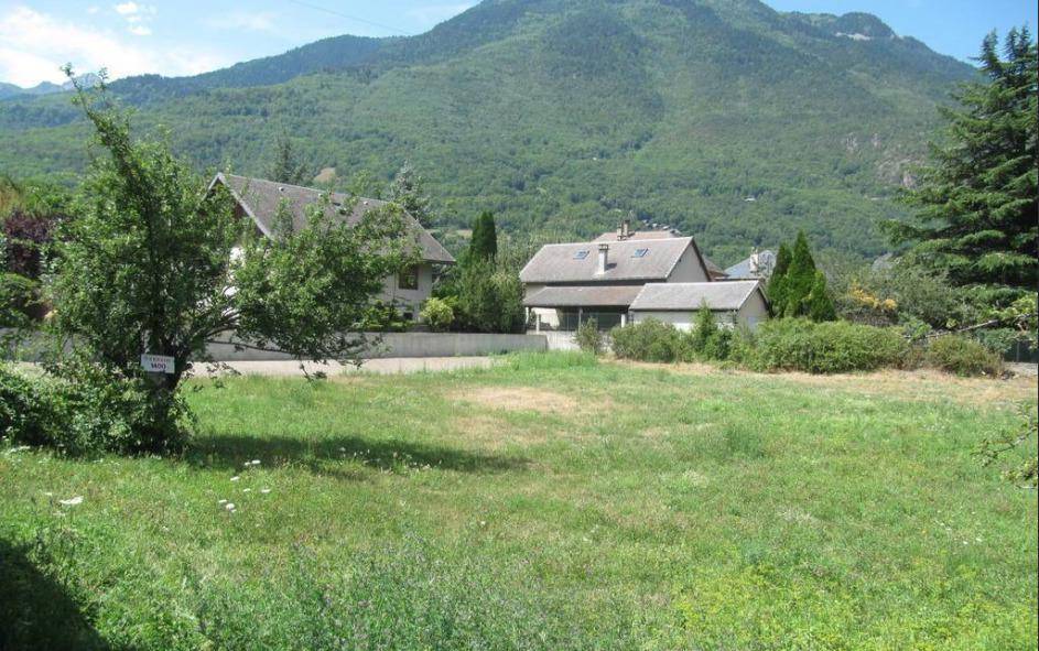 Terrain seul à Sainte-Marie-de-Cuines en Savoie (73) de 700 m² à vendre au prix de 80000€ - 1