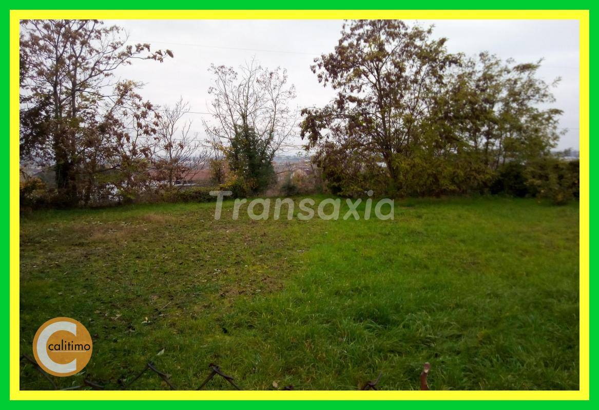Terrain seul à Montluçon en Allier (03) de 400 m² à vendre au prix de 18000€ - 2