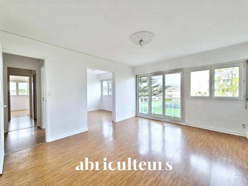 Image de l'annonce Appartement 5 pièces de 84 m² avec…
