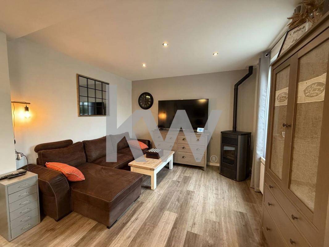Image de l'annonce À VENDRE : MAISON AVEC JARDIN À…
