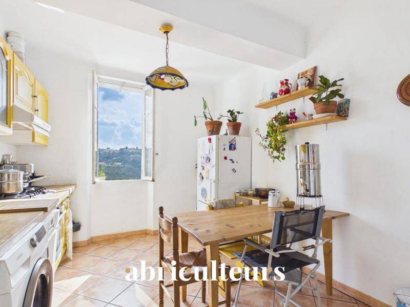 Image de l'annonce CHARMANT 3 PIÈCES DE 65 m² –…