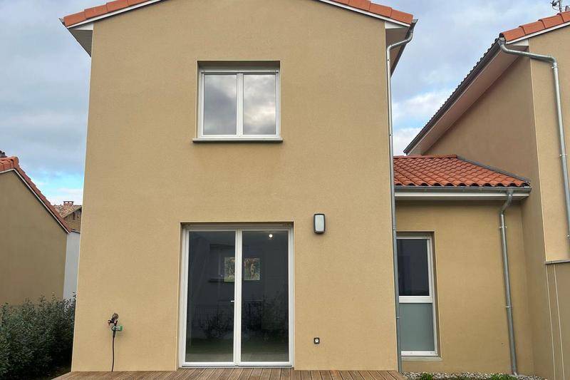 Image de l'annonce Maison récente T4 de 90 m² à…