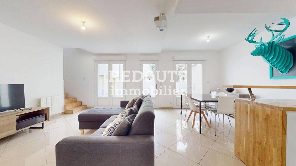 Image de l'annonce A VENDRE - DUPLEX COMME UNE MAISON…