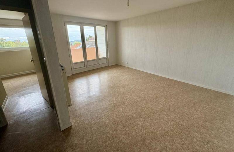 Image de l'annonce Appartement Type 2 avec Balcon - BOURBONNE…
