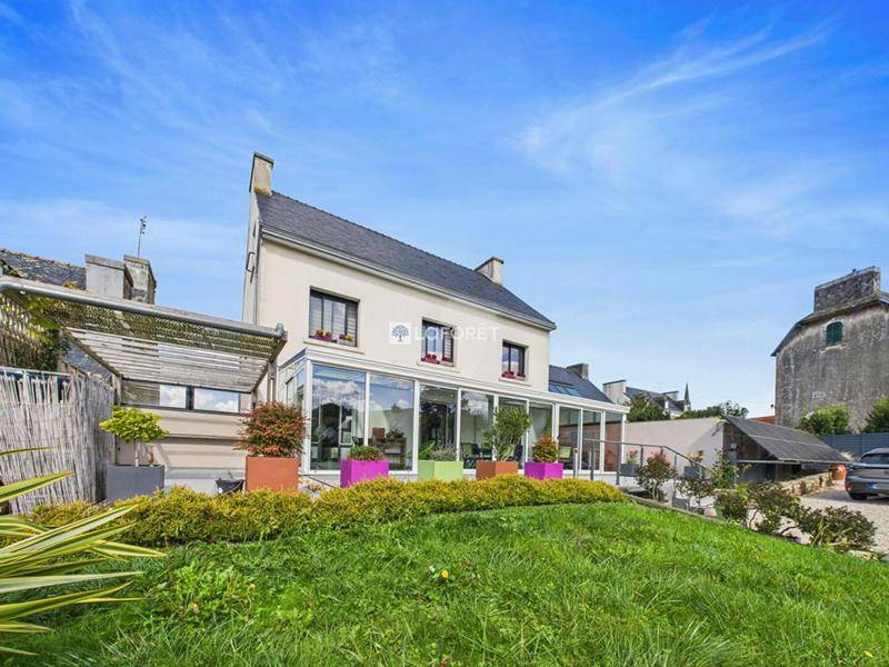 Image de l'annonce Maison Coray 6 pièce(s) 224 m2