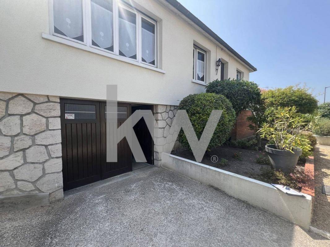 Image de l'annonce A VENDRE - TINQUEUX - MAISON INDEPENDANTE…