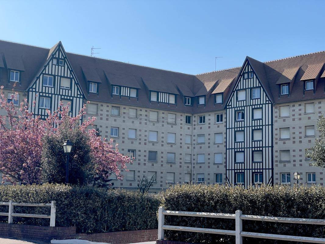 Image de l'annonce Studio avec terrasse Deauville
