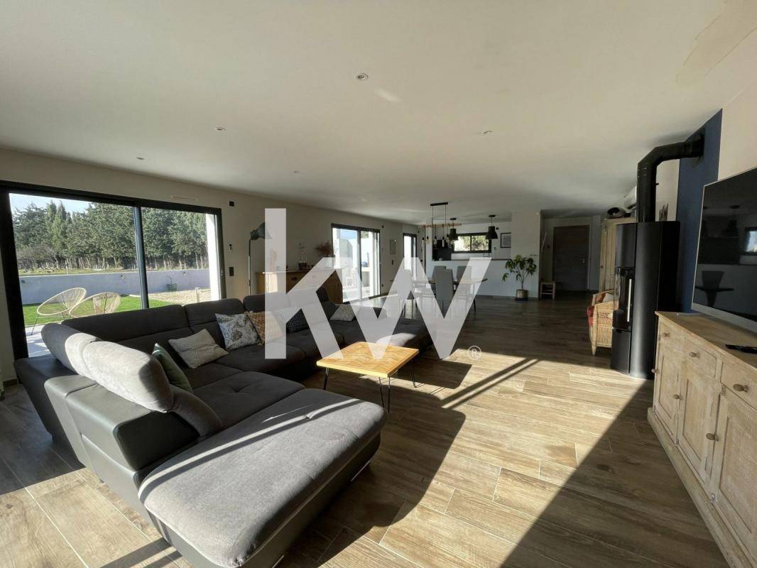 Image de l'annonce BOUILLARGUES : maison T5 (180 m²) avec…