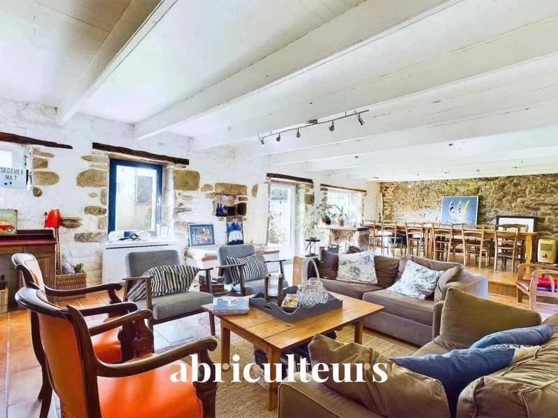 Image de l'annonce Magnifique demeure en pierre de 196 m²…