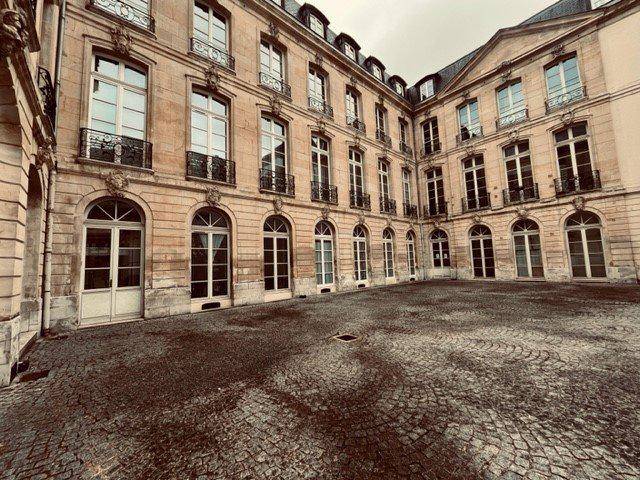 Image de l'annonce Duplex dans immeuble de charme en hyper…