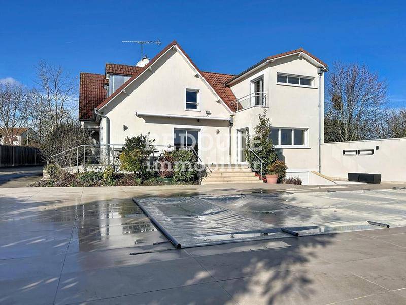 Image de l'annonce ORMES - Une maison familiale où il…