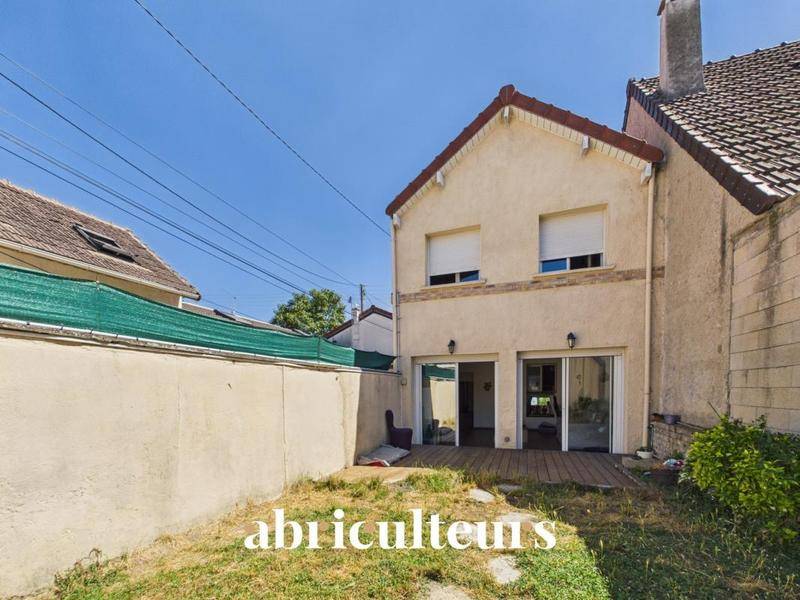 Image de l'annonce Maison de 6 pièces 140 m² en…