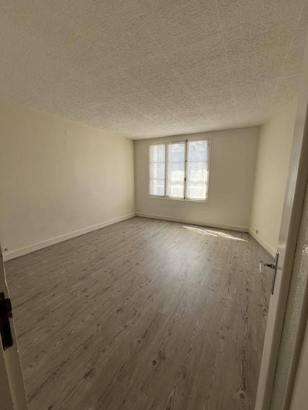 Image de l'annonce 16 RUE SAINT PAUL - LIBRE