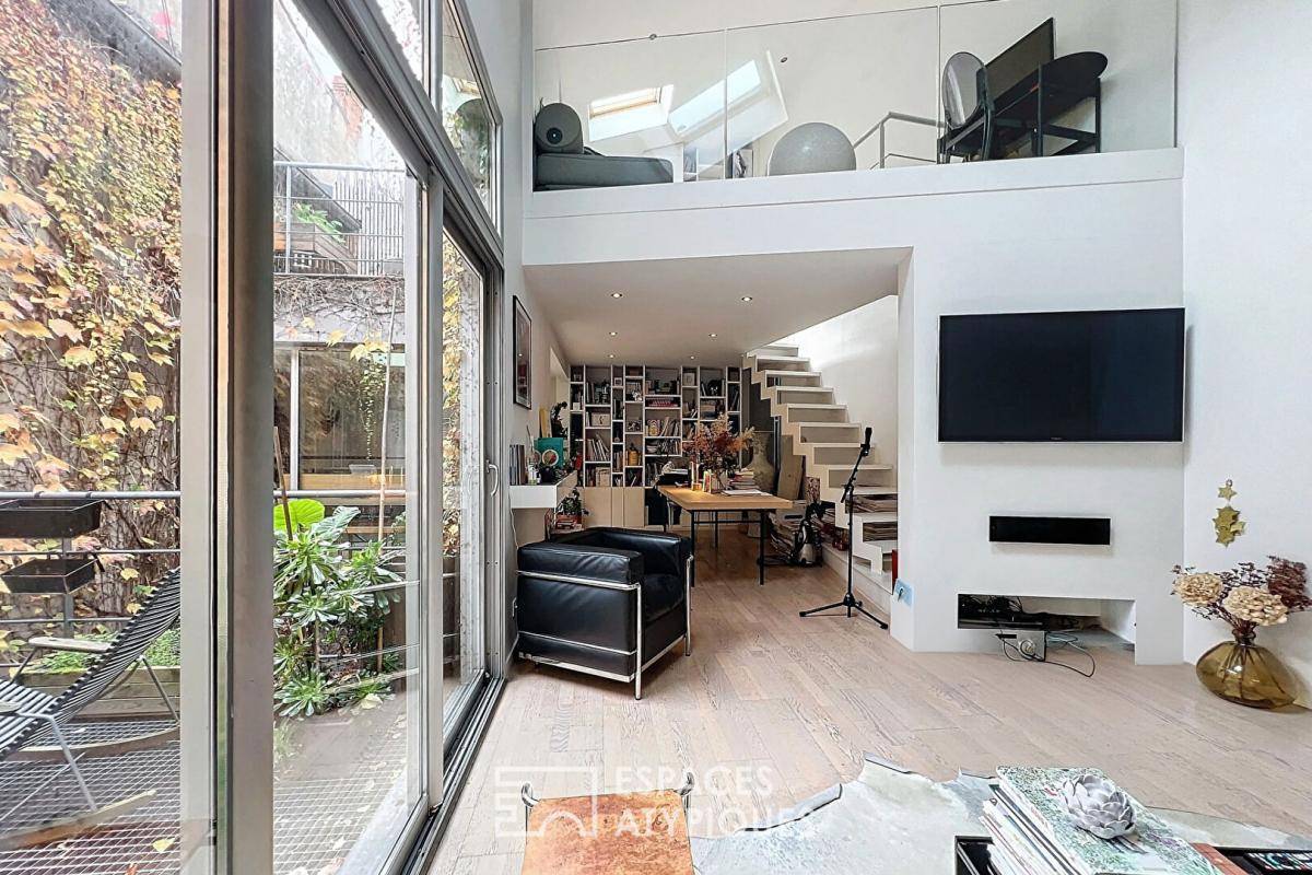 Image de l'annonce Loft triplex avec patio végétalisé, piscine et…