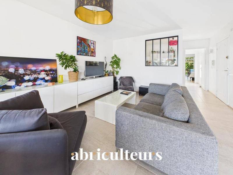 Image de l'annonce Appartement entre ville et collines avec terrasses,…