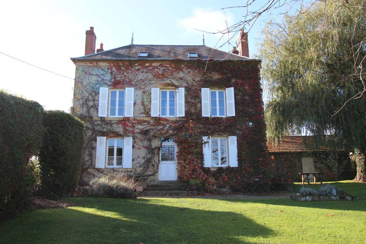 Image de l'annonce Maison charmante avec une petite forêt à…