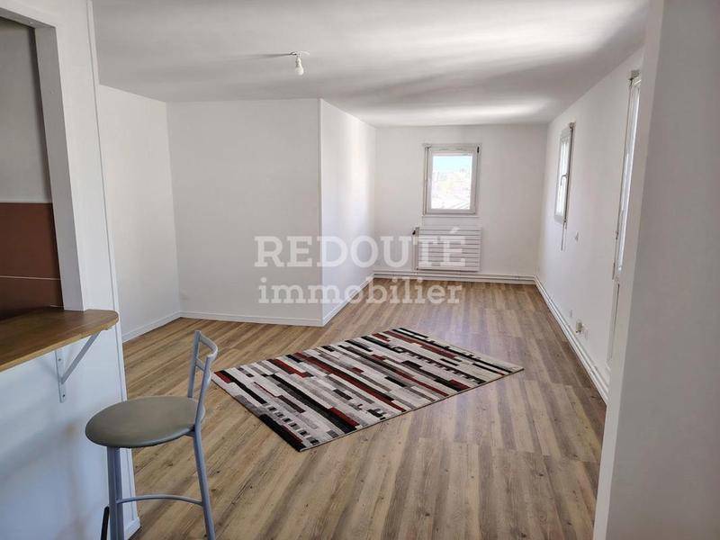 Image de l'annonce Appartement T4 hypercentre, rénové, dernier étage
