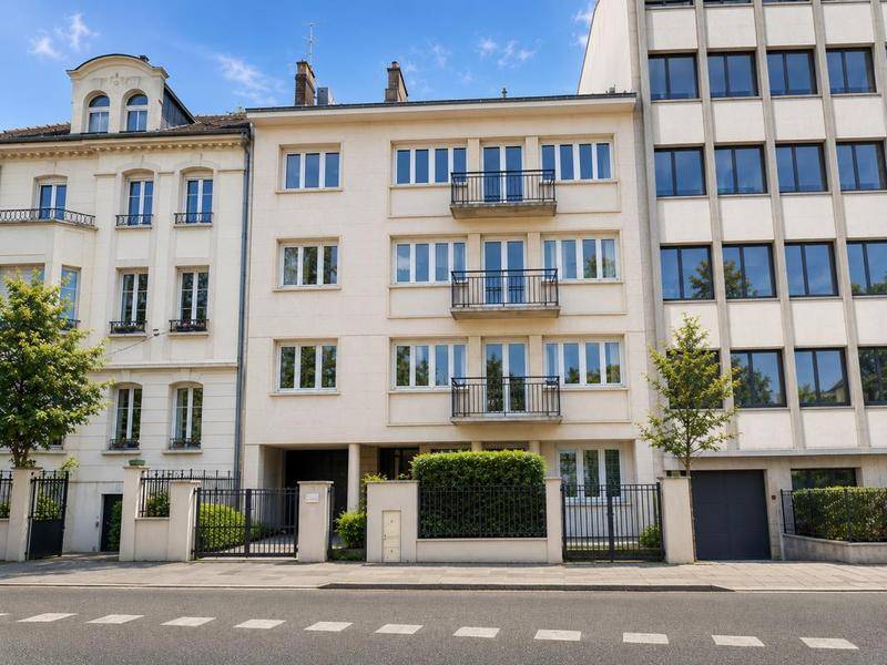 Image de l'annonce Appartement 5 pièces de 125 m² -…