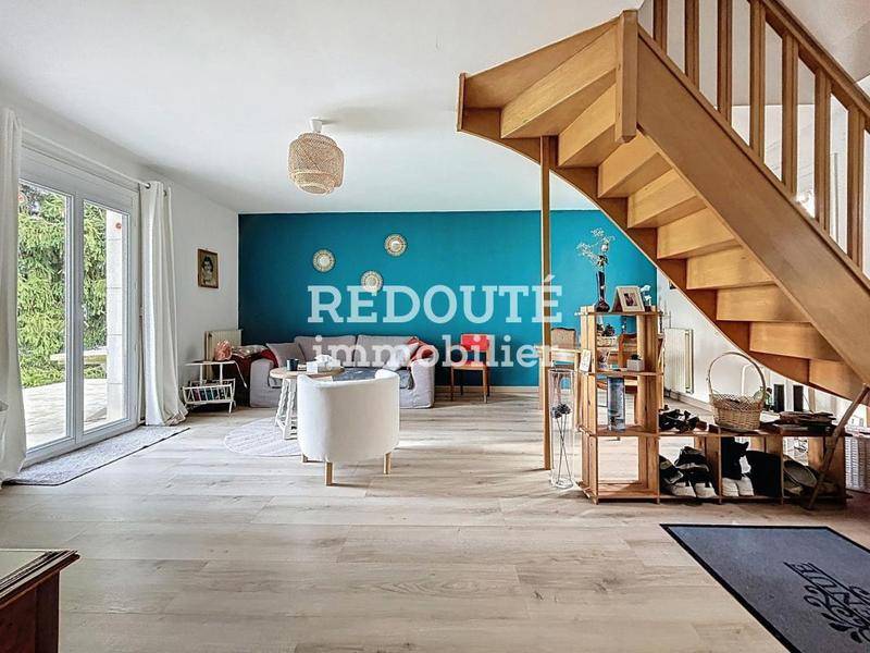 Image de l'annonce PLAIN-PIED DE 5 CHAMBRES AVEC JARDIN ET…