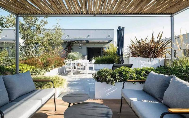Image de l'annonce 3 PIECES EN DERNIER ETAGE AVEC ROOFTOP