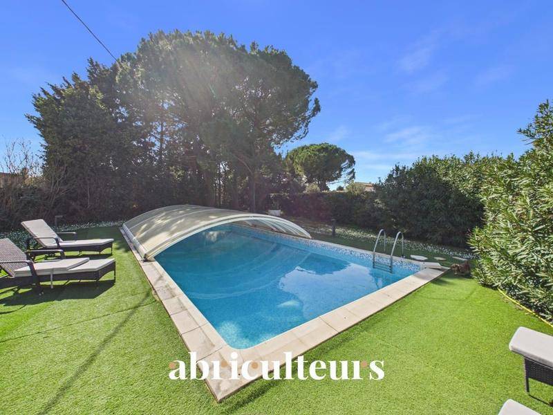Image de l'annonce Maison Familiale - 135 m² - Arles…