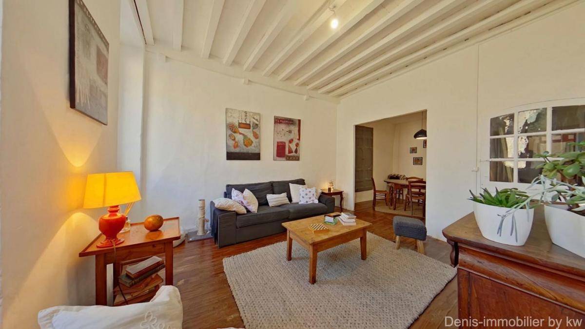 Image de l'annonce À Vendre : Maison de Caractère au…