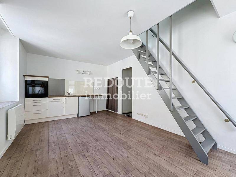 Image de l'annonce LUTON - APPARTEMENT DE TYPE AVEC JARDIN…