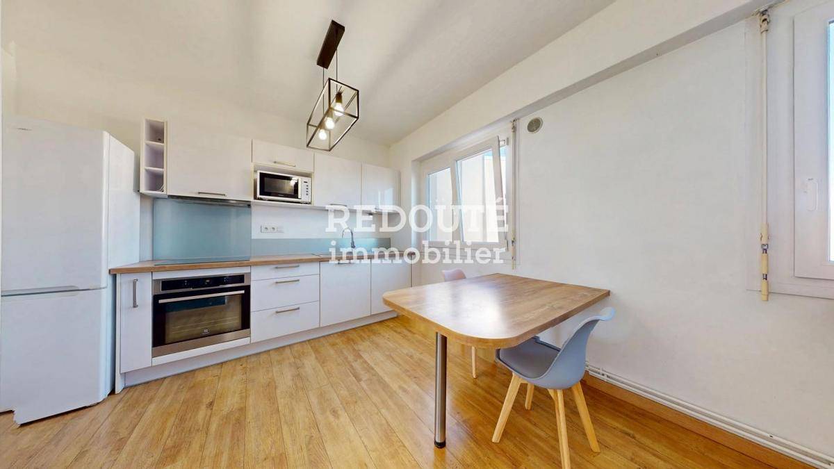 Image de l'annonce A VENDRE APPARTEMENT TYPE 5 REIMS BALCON…