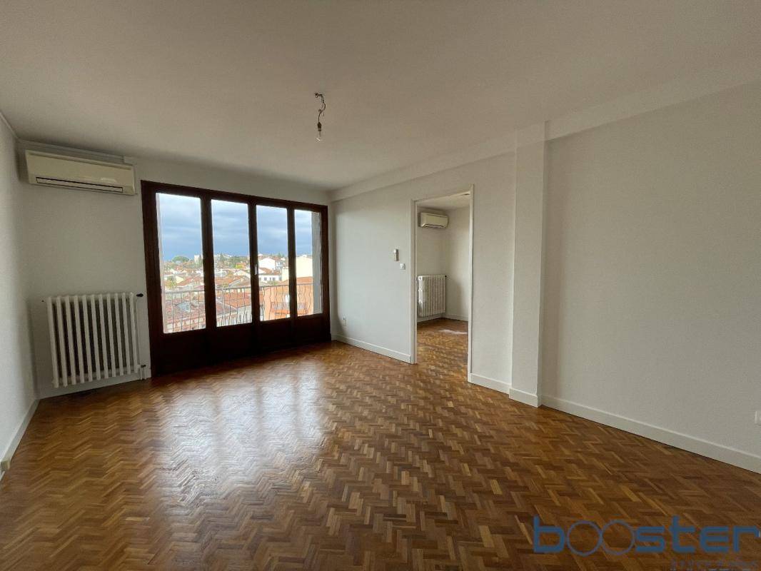 Image de l'annonce Guilhemery - 3 pièces - garage -…