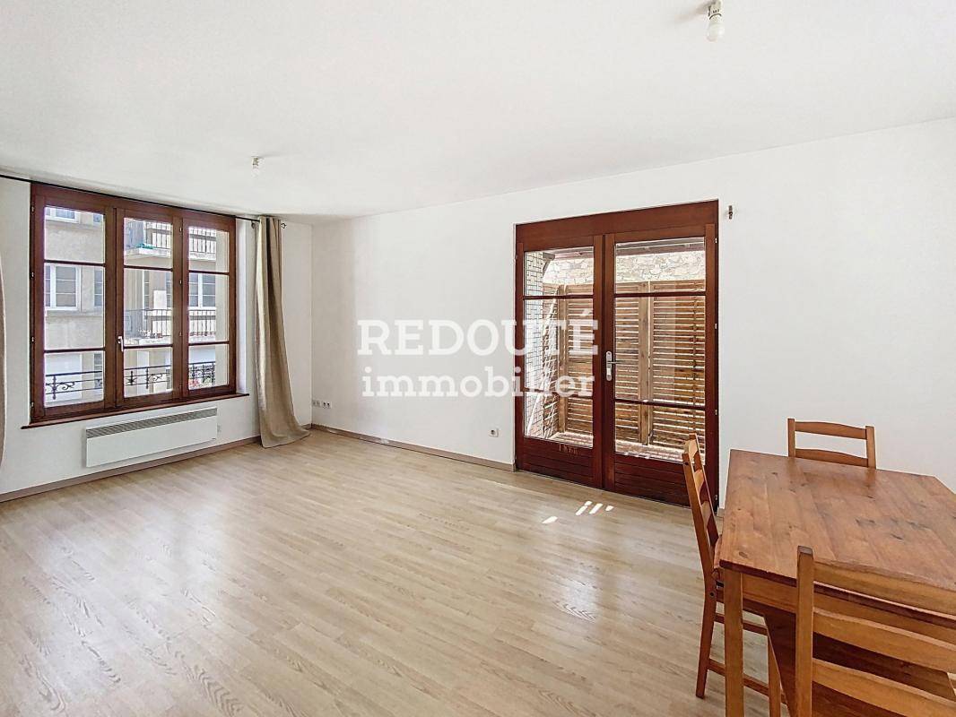 Image de l'annonce À VENDRE: APPARTEMENT SECTEUR CATHEDRALE REIMS