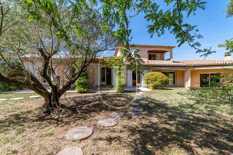 Image de l'annonce À vendre superbe maison de famille avec…