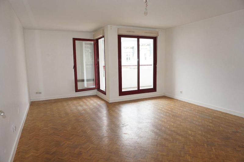 Image de l'annonce F4 47 RUE RAOUL SERVANT LYON 7