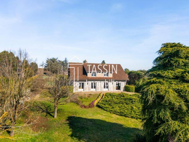 Image de l'annonce La Tour de Salvagny - Maison à…