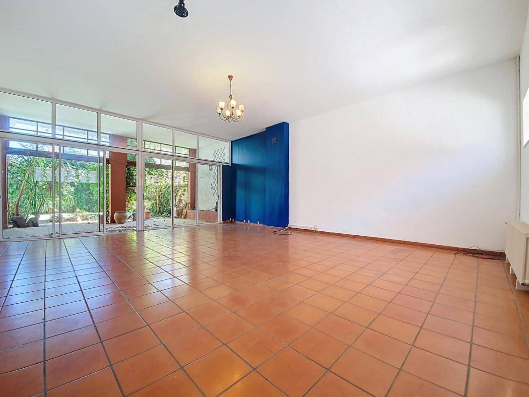 Image de l'annonce Grande maison divisible avec piscine et grand…