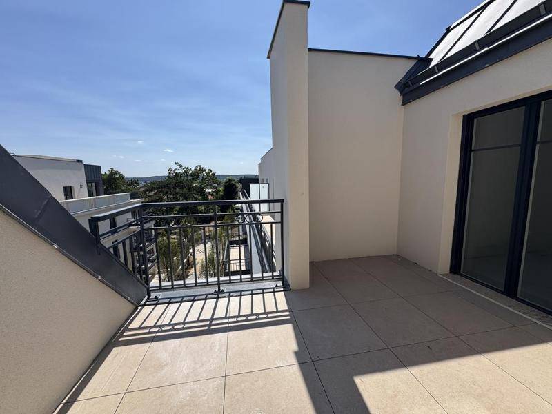 Image de l'annonce **LIVRAISON IMMINENTE- 4 PIECES NEUF - TERRASSE…