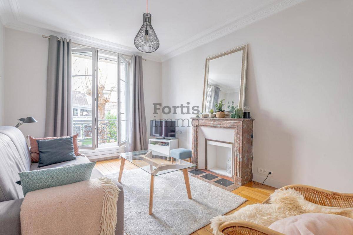 Image de l'annonce 75015- Bel appartement ancien, rénové 3P-2ch-2Sde de…