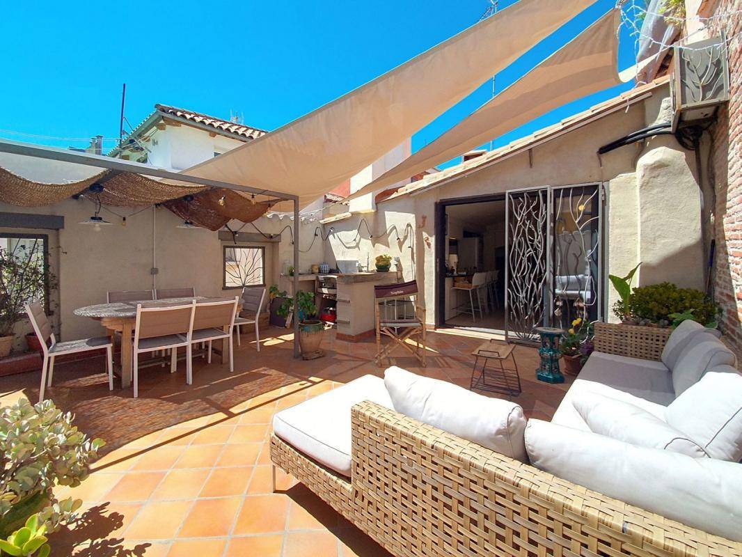 Image de l'annonce Appartement avec grande terrasse dans un quartier…