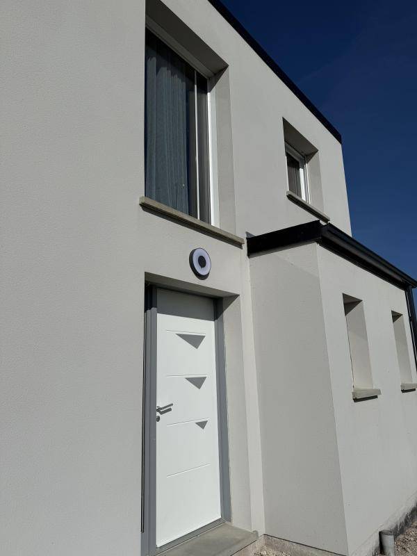 Image de l'annonce Maison à étage de 3 chambres