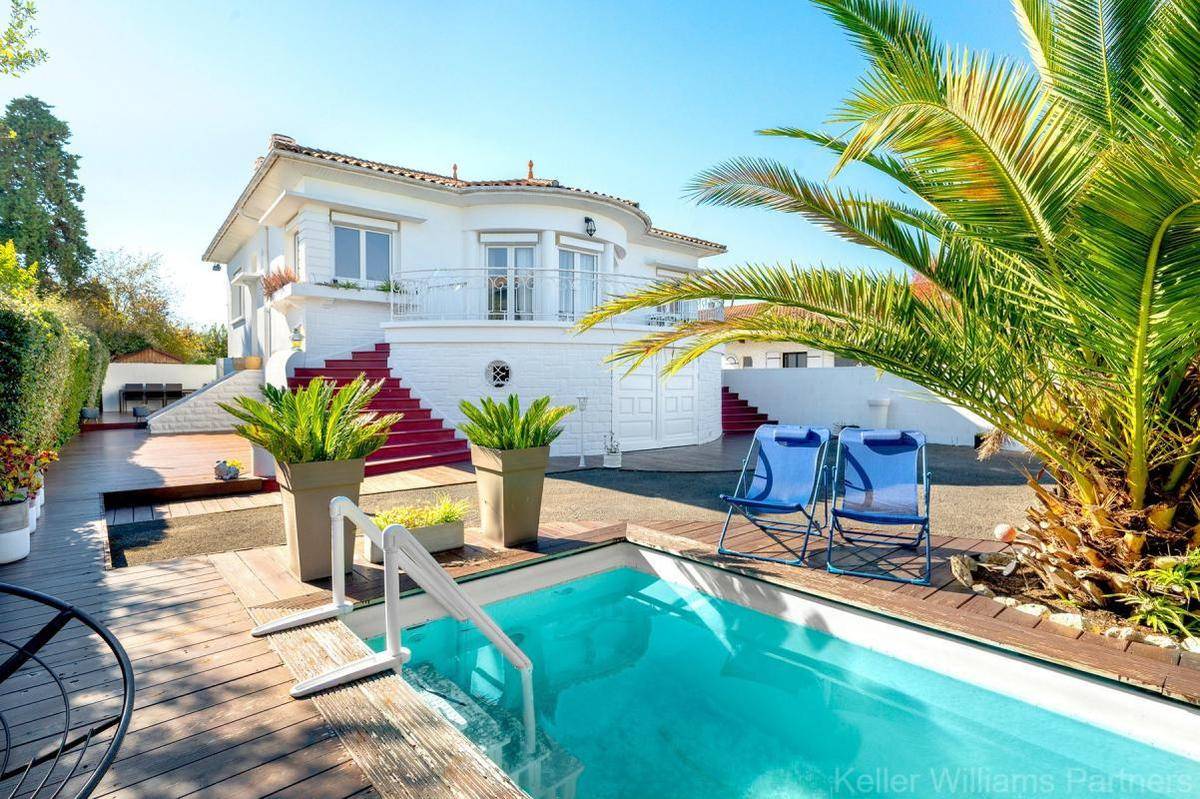 Image de l'annonce Maison Rénovée avec Double Potentiel & Piscine…