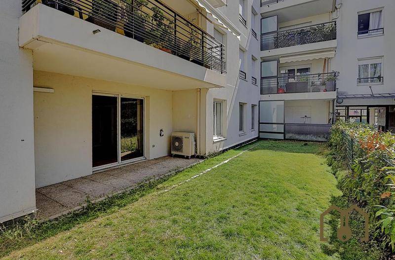 Image de l'annonce Appartement T4 89,33m² rez-de-jardin privé 49m² +…