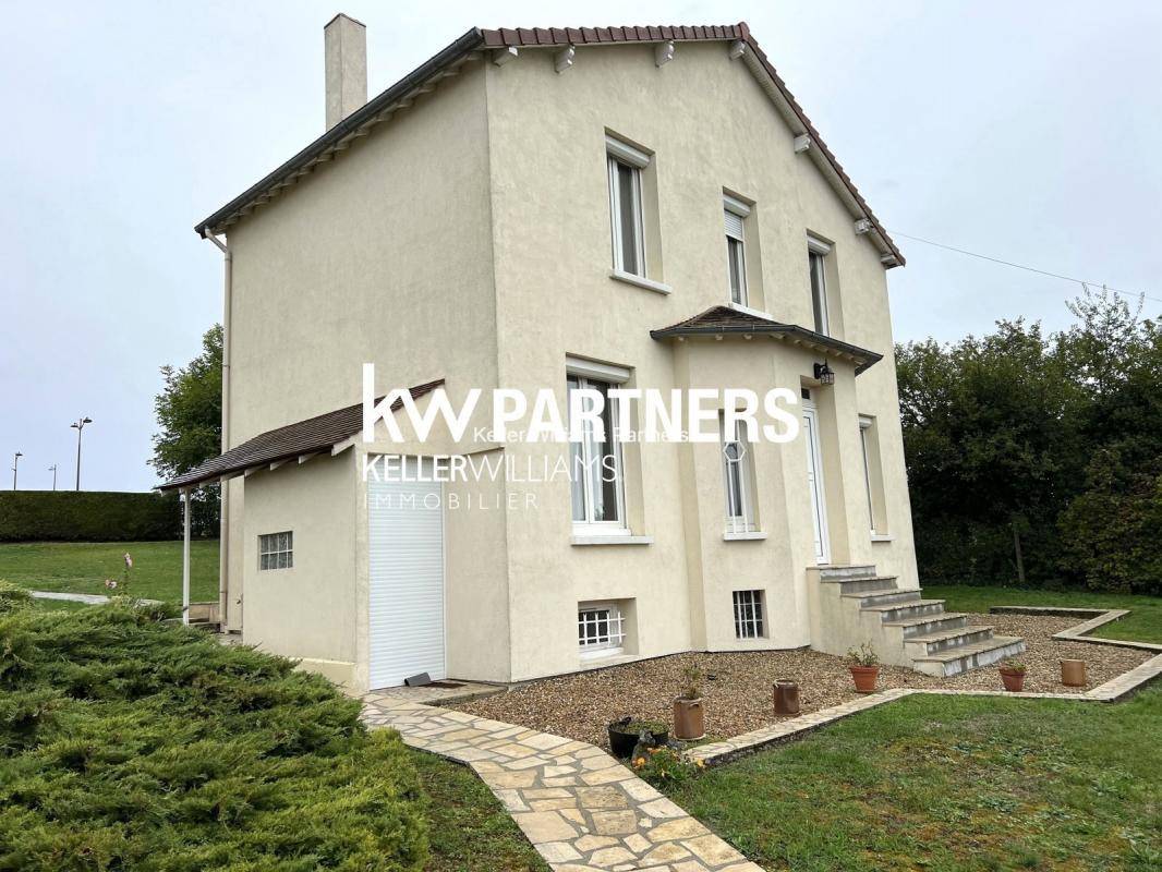 Image de l'annonce Maison T4 (88 m²) avec jardin en…