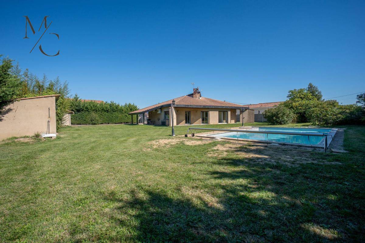 Image de l'annonce Maison d'architecte avec garage et piscine