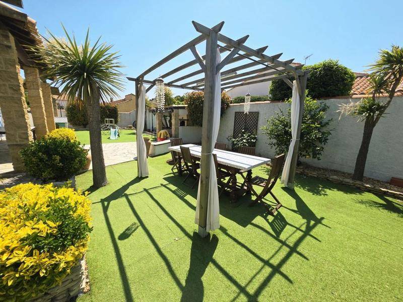 Image de l'annonce Mèze : villa t5 de 185m2 sur…