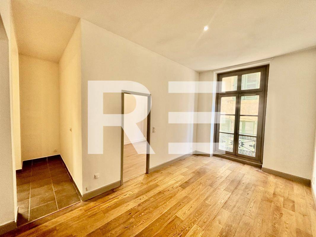Image de l'annonce APPARTEMENT P3 STANDING 57M2 CENTRE VILLE NIMES