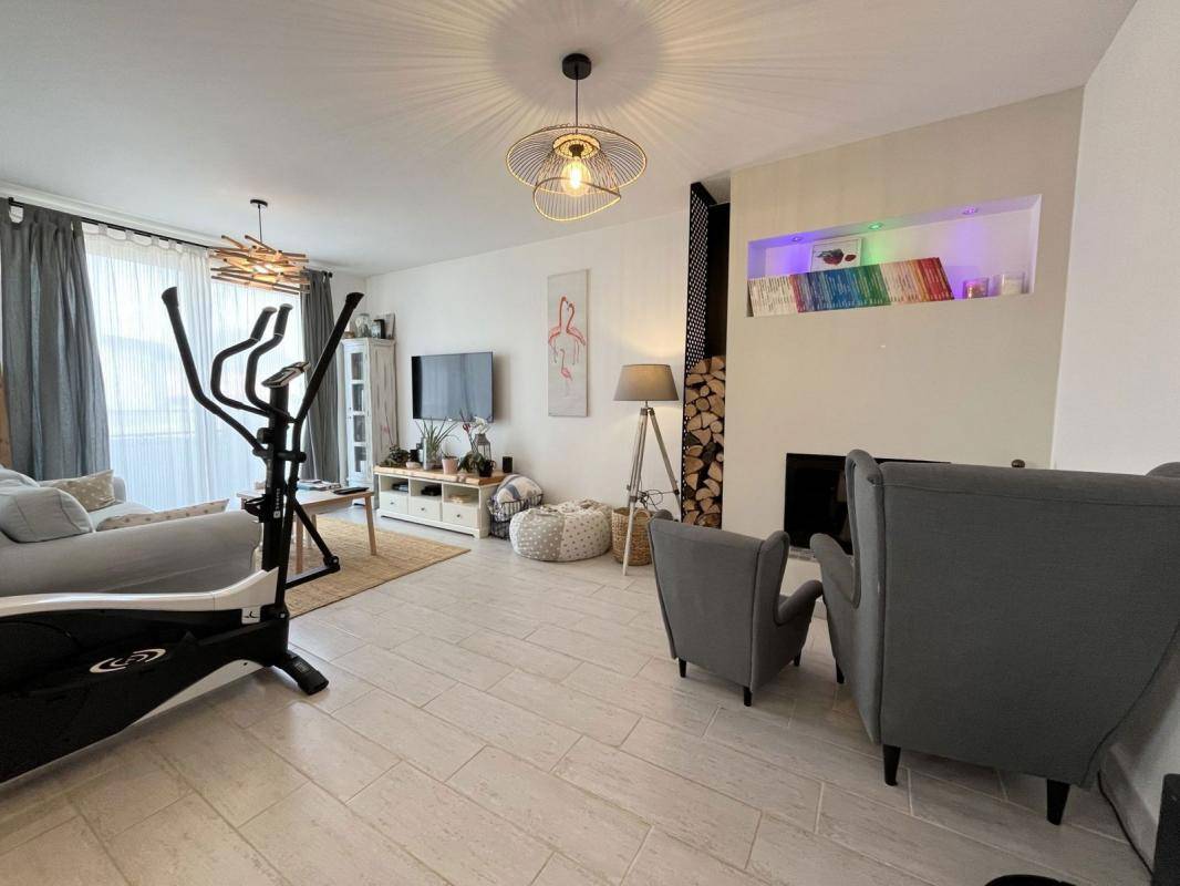 Image de l'annonce Maison de 5 pièces (120 m²) à…