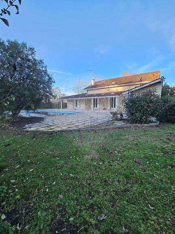 Image de l'annonce Maison 6 chambre(s) à vendre